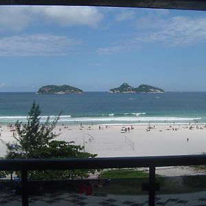 Apartamento de 4 Dormitorios